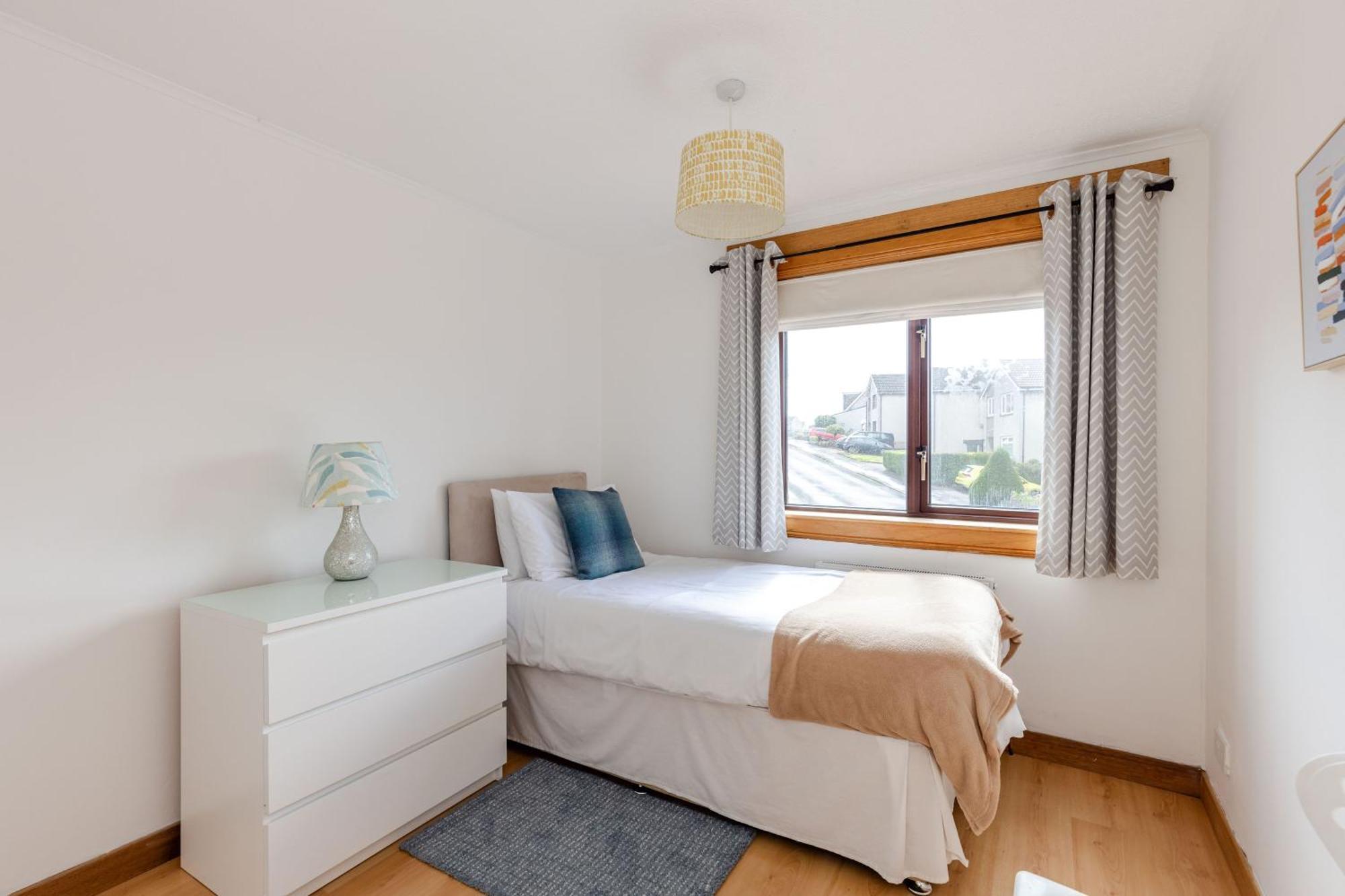 Family Home Inverkeithing Ideal For Edinburgh, Dunfermline & St Andrews 3 Bedrooms Eksteriør billede