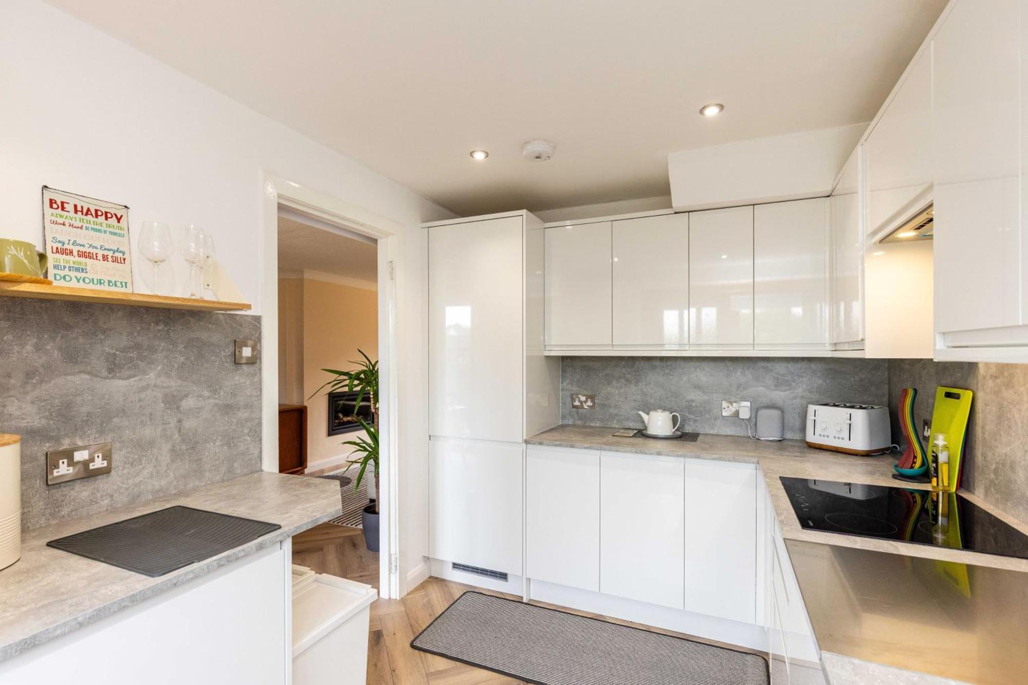 Family Home Inverkeithing Ideal For Edinburgh, Dunfermline & St Andrews 3 Bedrooms Eksteriør billede